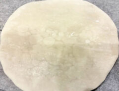 『餃子の皮のスイーツ』の工程写真(撮影:エニママ)