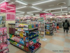 『ダイソー』でマスクを買い占めようとする人を発見 女性の行動に考えさせられる