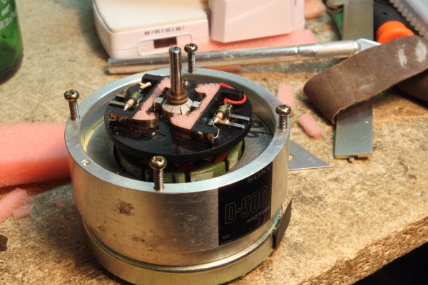 Sony VTR with replacement foam brushes