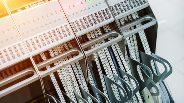 Pick and place reels