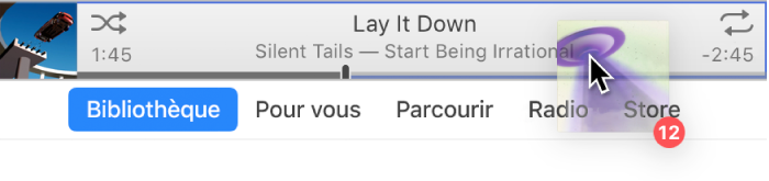 Album déplacé vers le haut de la fenêtre iTunes.