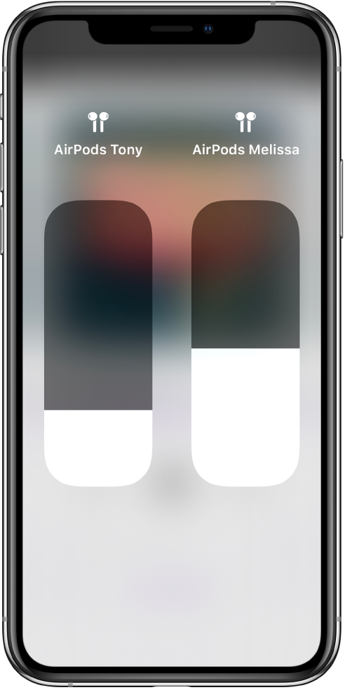 Kontrol penggeser volume untuk dua pasang AirPods.