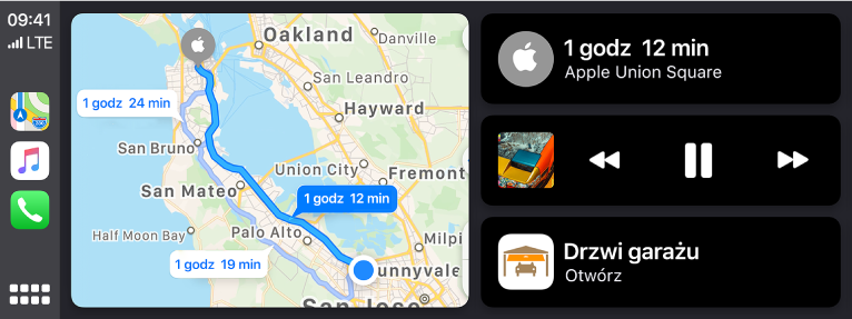 Ekran CarPlay w widoku Dashboard. Po lewej stronie widoczne są ikony aplikacji Mapy, Muzyka i Telefon. Na środku znajduje się mapa trasy przejazdu. Po prawej stronie widoczne są trzy elementy. Na samej górze znajduje się szacowany czas dojazdu do Apple junjon skłer, czyli jedna godzina i dwanaście minut. Środkowy element po prawej to narzędzia do obsługi odtwarzania. Na dole po prawej widoczna jest informacja, że brama garażowa jest otwarta.