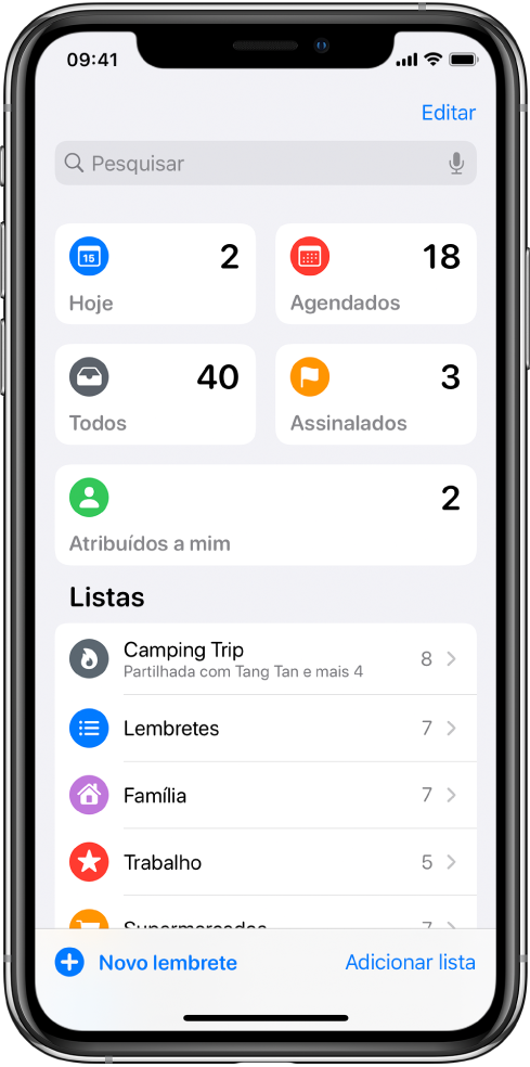 Um ecrã mostra várias listas na aplicação Lembretes. As listas inteligentes aparecem na parte superior com lembretes para hoje, lembretes agendados, todos os lembretes e lembretes assinalados. O botão “Adicionar lista” está no canto inferior direito.