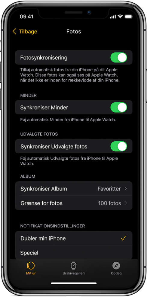 Indstillinger til Fotos i appen Apple Watch på iPhone med indstillingen Fotosynkronisering i midten og indstillingen Grænse for fotos nedenunder.