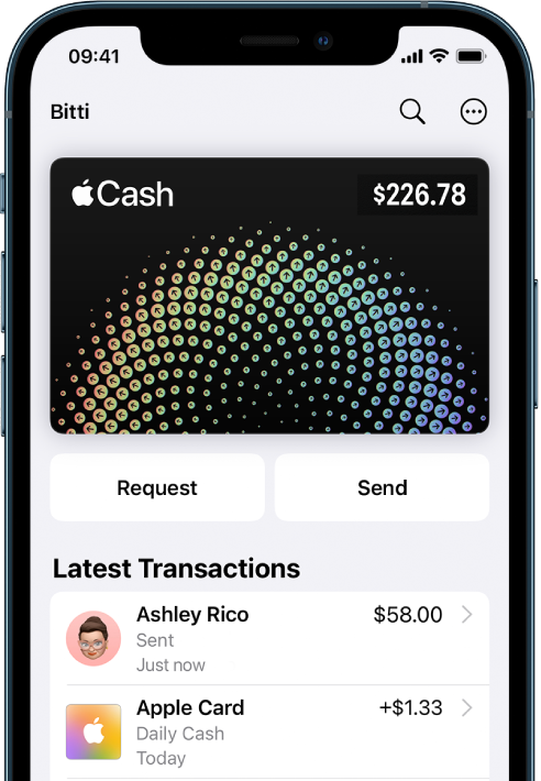 Cüzdan’da Apple Cash kartı. Daha Fazla düğmesi sağ üstte, İste ve Gönder düğmeleri ortada ve en son işlemler de kartın altında gösteriliyor.