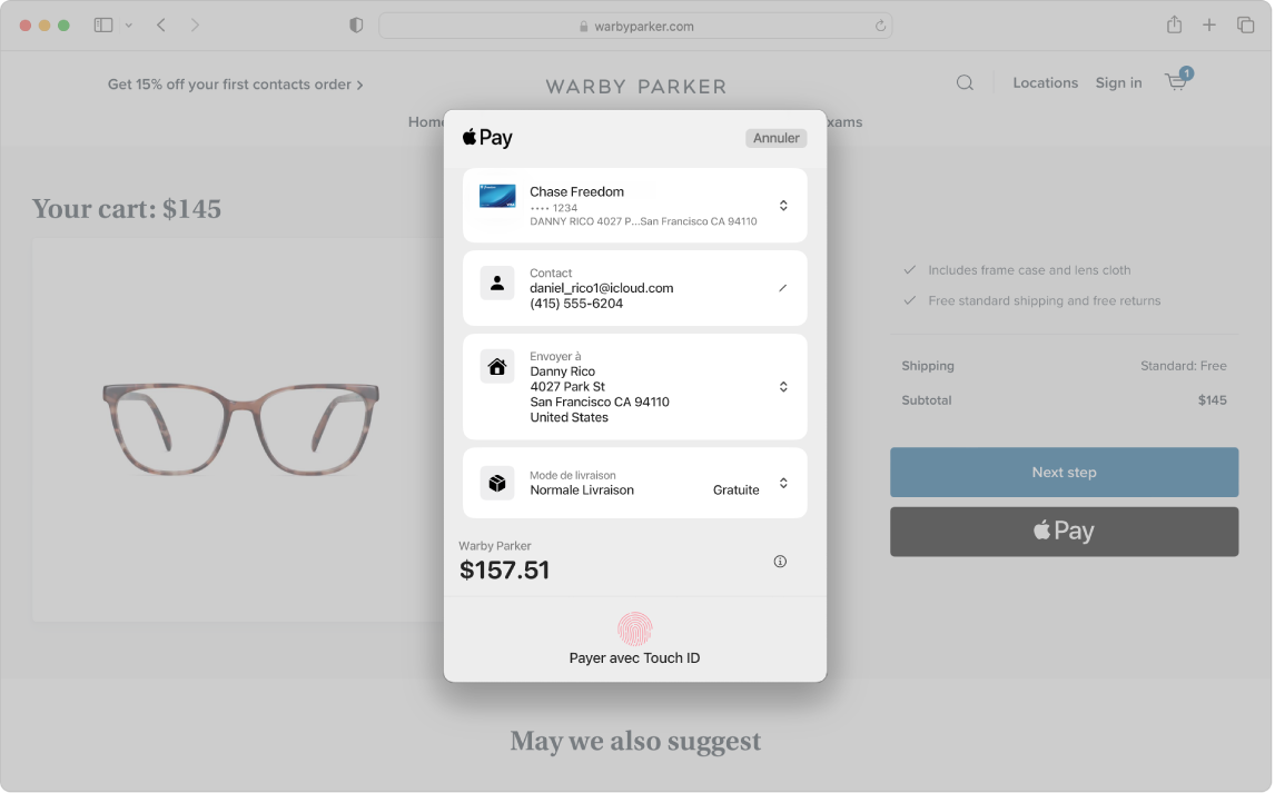 Écran d’un Mac affichant un achat en ligne en cours utilisant l’option Apple Pay dans Safari.