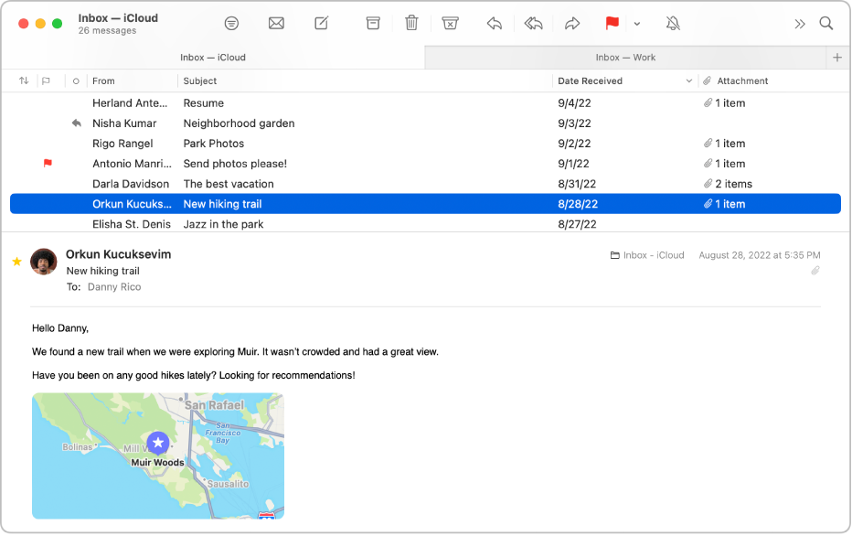 Janela do Mail mostrando a lista de mensagens no layout de colunas (com colunas como De, Assunto e Data de Recebimento) e a pré-visualização da mensagem abaixo da lista.