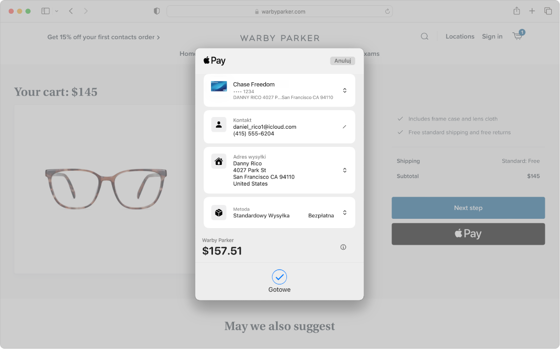 Zrzut ekranu Maca przedstawiający przebieg zakupu w Internecie przy użyciu Apple Pay i przeglądarki Safari.