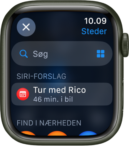 Søgeskærmen i appen Kort med søgefeltet øverst. Et Siri-forslag vises nedenunder. Overskriften Find i nærheden vises nederst.