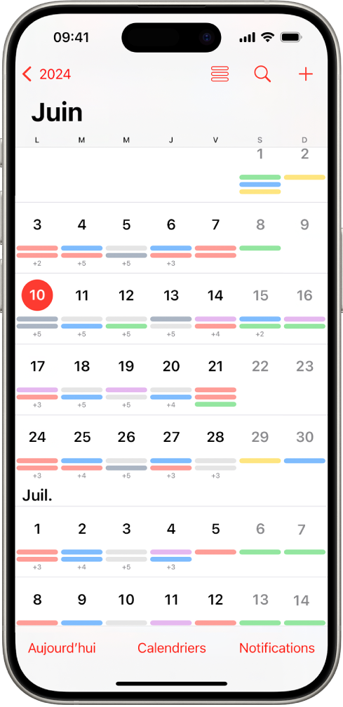 La présentation par mois dans l’app Calendrier.