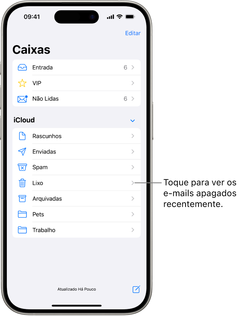 A tela Caixas. Abaixo de iCloud, há caixas listadas de cima para baixo, incluindo a caixa de correio Lixo. Toque nela para ver as mensagens apagadas recentemente.