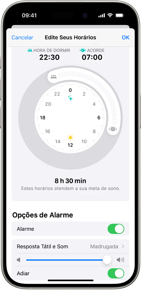 A tela Editar Horários de Sono no App Saúde, com o relógio Hora de Dormir e Despertador na parte superior da tela e opções de alarme na parte inferior da tela.