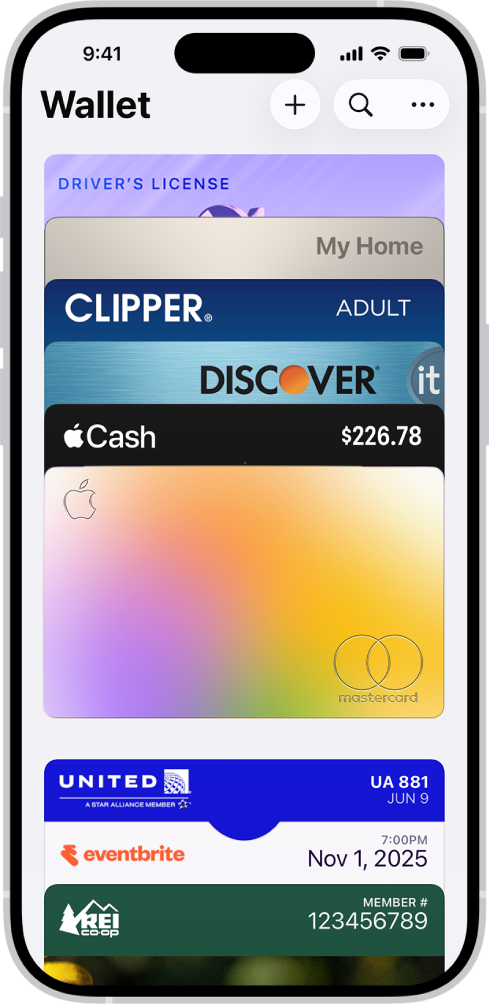 Η οθόνη Πορτοφολιού όπου εμφανίζονται πολλαπλές κάρτες και πάσα.