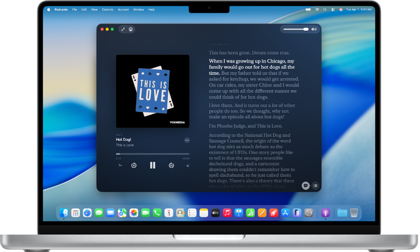 La app Podcasts en un Mac, con la transcripción de un episodio. Las palabras resaltadas indican lo que se está diciendo en el podcast en ese momento.