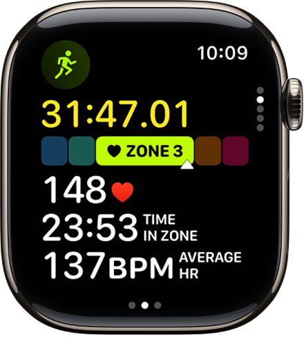 Un entraînement de course à pied en cours affichant la durée écoulée de l’entraînement, la zone dans laquelle vous êtes actuellement, votre fréquence cardiaque, le temps dans la zone et la fréquence cardiaque moyenne.