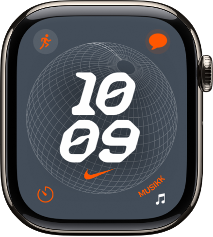 Nike Globe-urskiven som viser en digital klokke i midten, og fire komplikasjoner: Trening øverst til venstre, Meldinger øverst til høyre, Tidtaker nederst til venstre og Musikk nederst til høyre.