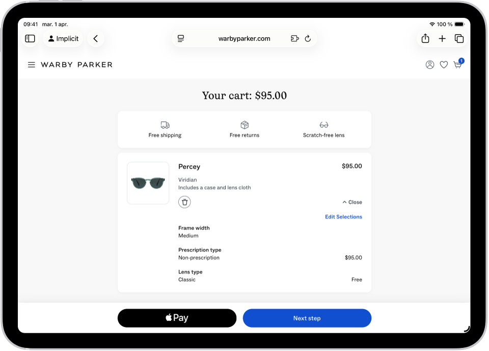 O pagină web din Safari afișând un coș de cumpărături cu prețurile articolelor selectate. Butonul Apple Pay este în dreapta jos.
