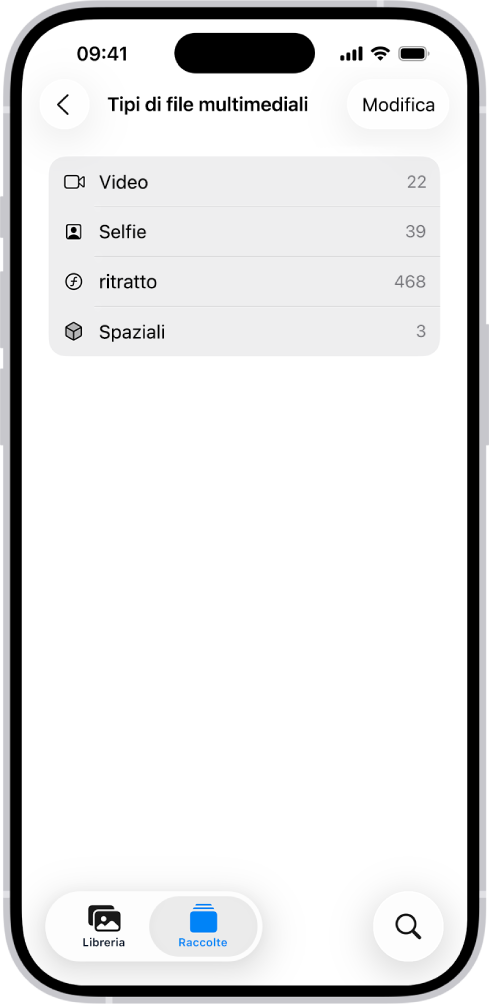 Nell’app Foto, la raccolta “Tipi di file multimediali” è aperta e mostra un elenco di raccolte di foto.