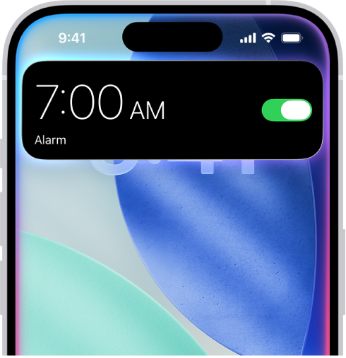 Одговор од Siri на врху екрана iPhone-а приказан у виду аларма који се укључује.