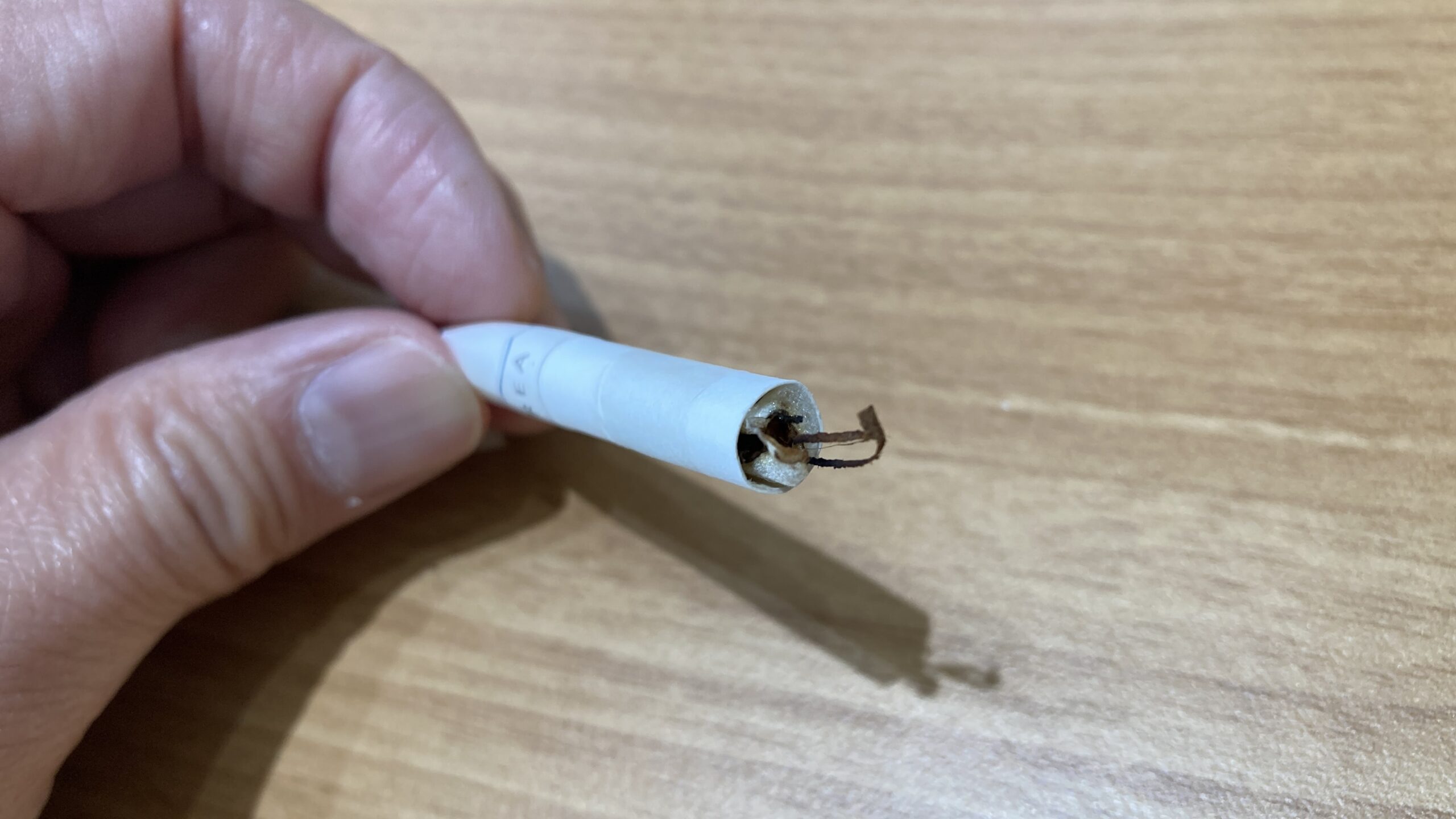 グローヒーロでアイコスは吸える?