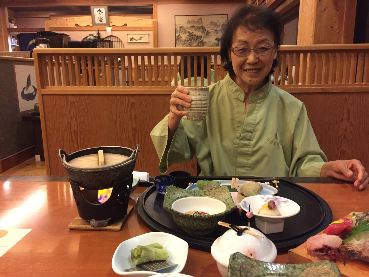 観音温泉ピグマリオン食事処