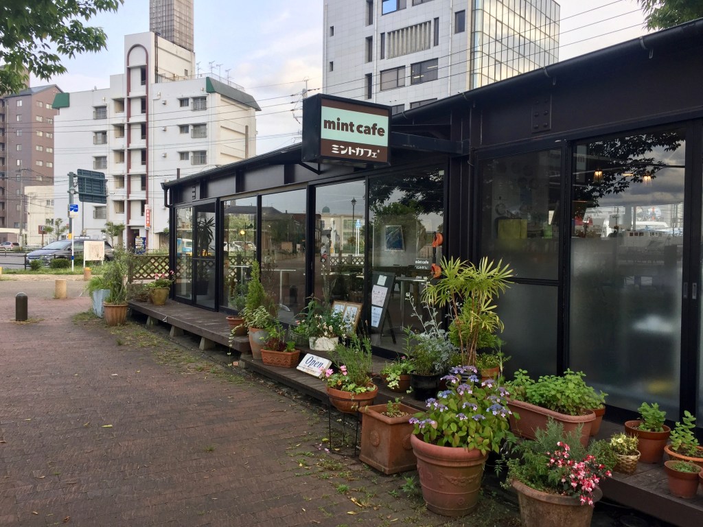 大分のミントカフェ