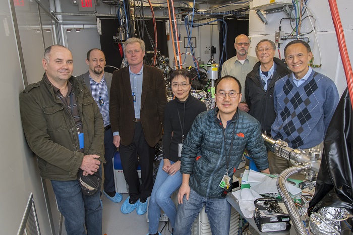 New lens system for brighter, sharper diffraction images