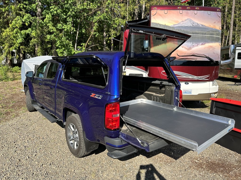 Slide tray Slide tray