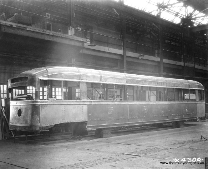 CSL 7001 under construction at the Brill plant in 1934.