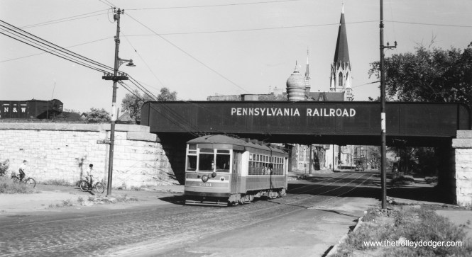 CSL 3301 is westbound on 59th Street at Stewart, having just crossed under the Pennsy. (Joe L. Diaz Photo)