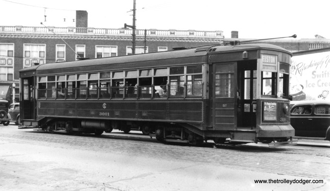 CSL 3061 on Elston at Lawrence.