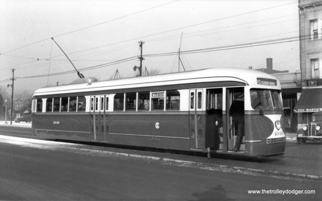 CSL 4040 is eastbound at Madison and Laramie on October 23, 1938. (M. D. McCarter Collection)