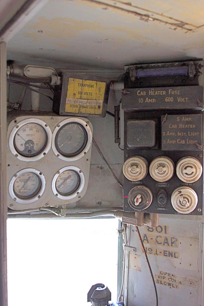 This shows the motorman’s cabin gauge.