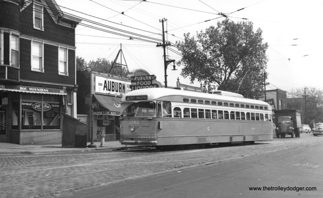CSL 4052 at 81st and Halsted, the south end of route 22 Clark-Wentworth, most likely in 1947.