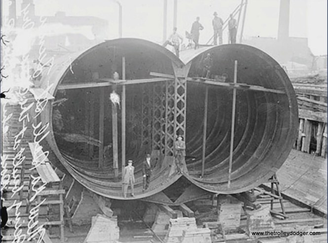 The steel tubes used to lower the LaSalle Street streetcar tunnel in 1911-1912. This same method was used in 1939 for the State Street Subway.