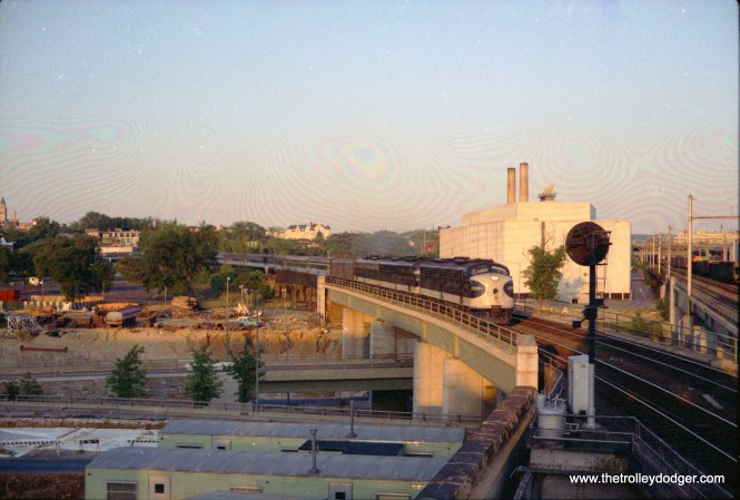 Southern Ry. Southern Crescent passing Virginia Avenue Tower