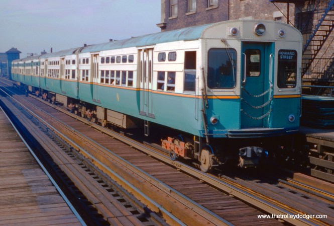 CTA Chicago Transit Authority "L" #6187 Location: Chicago, Illinois (43rd Street - North-South "L") Date: June 6, 1954 Photographer: William C. Hoffman
