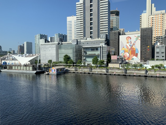 すっかりにちようチャップリン