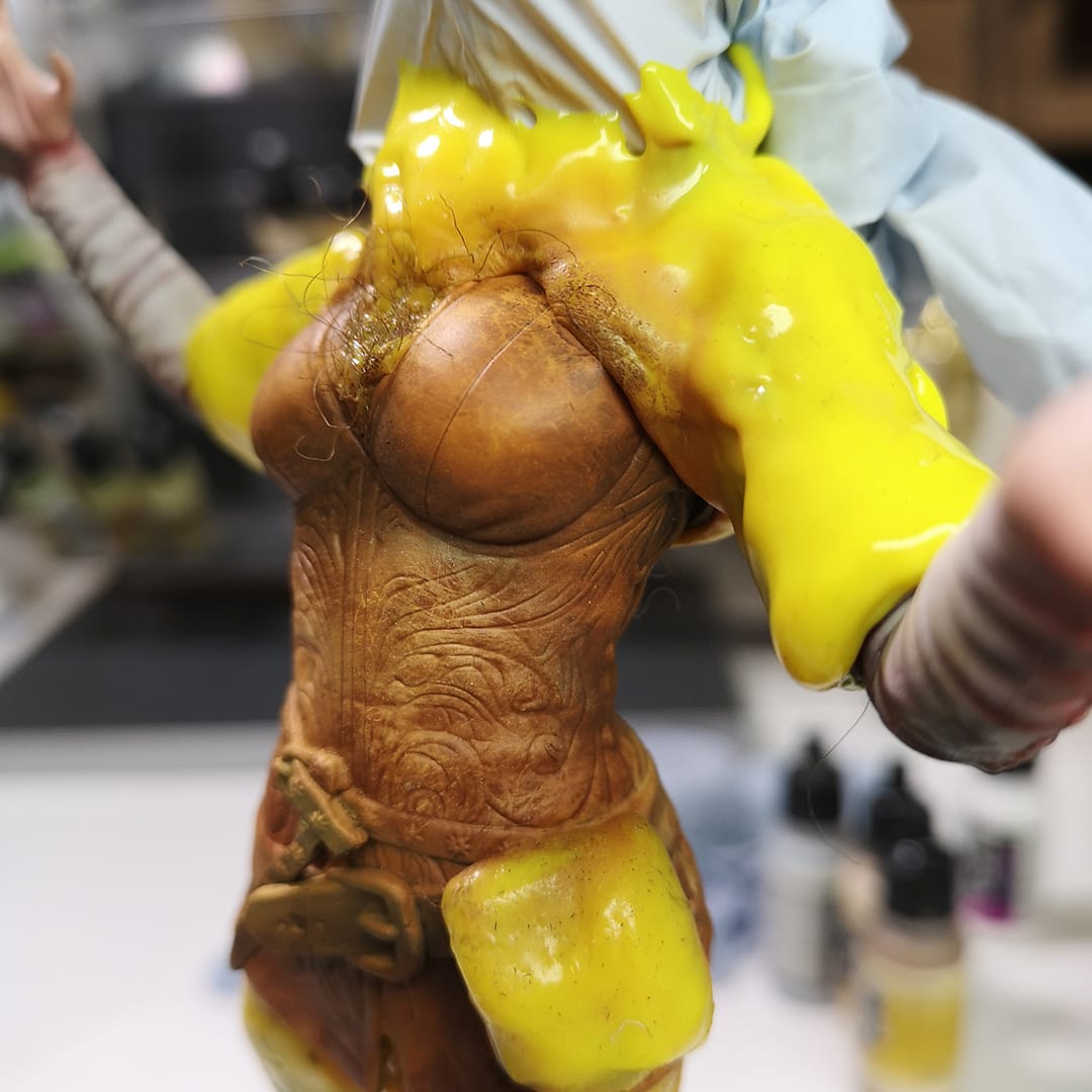 Repainting Triss Merigold statue