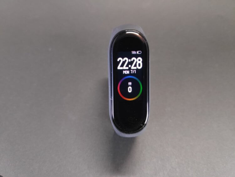 Mi Band 4 の美しいディスプレイ表示