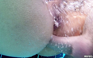 Molten hot Latina girl Jessi Lopez takes it up her bum by the pool