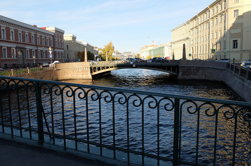 Поцелуев мост