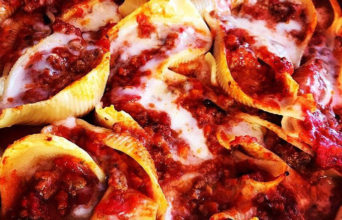 ricetta-conchiglioni-ripieni-ragu-napoletano.jpg ricetta-conchiglioni-ripieni-ragu-napoletano.jpg