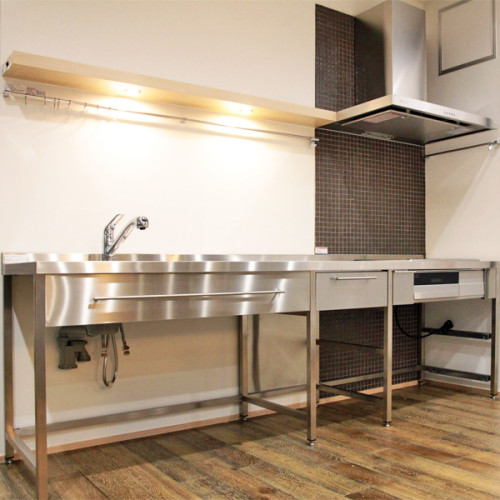 ステンレスキッチン