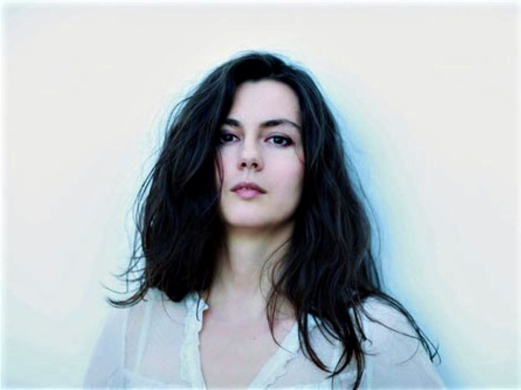 Julia Faure Julia Faure