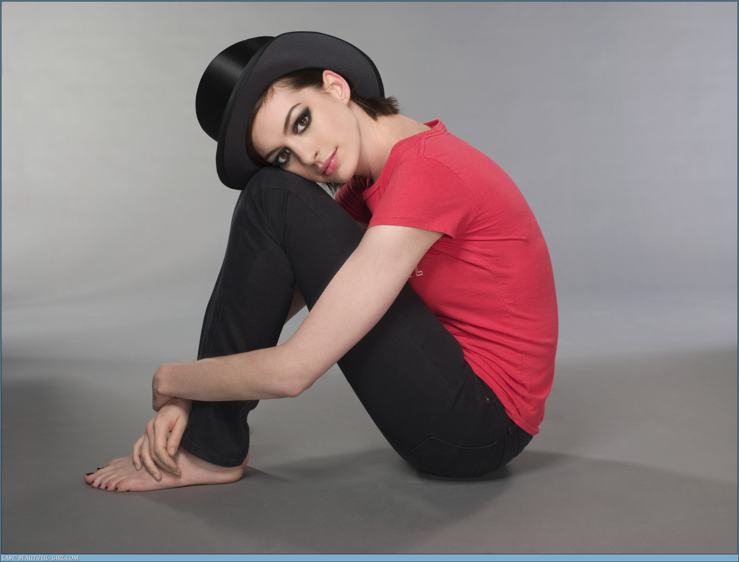 Anne Hathaway Anne Hathaway