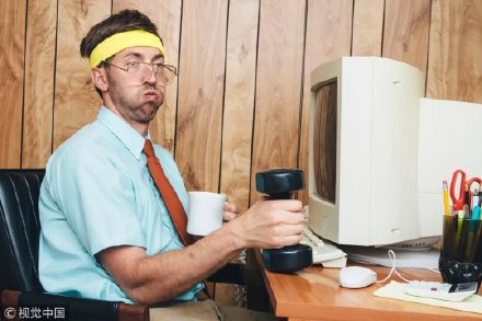 【中国程序员开发的神奇网站:变量命名神器!】有一种痛,不是程序员可能不懂,但如果是程序员一定懂,那就是给变量或函数命名。http://t.cn/E4g4tKO 