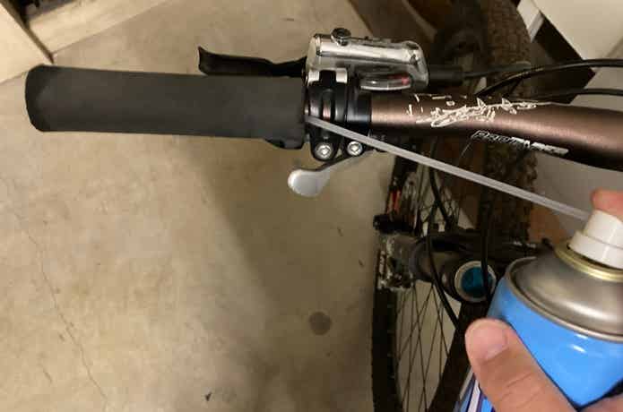 グリップ 交換 自転車