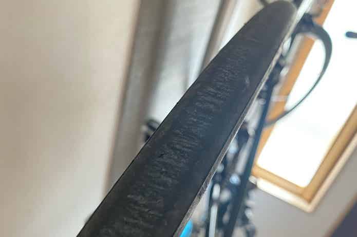 23mmのロードバイク用タイヤ